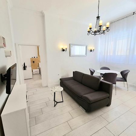 Lux Apartment Near Bridge Zadar Luaran gambar